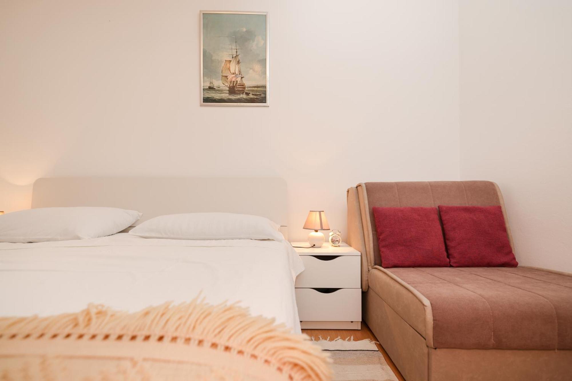 Apartment Pantalon, Big Terrace And Free Parking 자다르 외부 사진